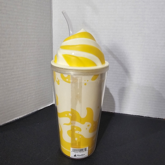 Disney Parks Dole Whip Pineapple Ice Cream 20 Oz Tumbler & Straw READ - Picture 5 of 10